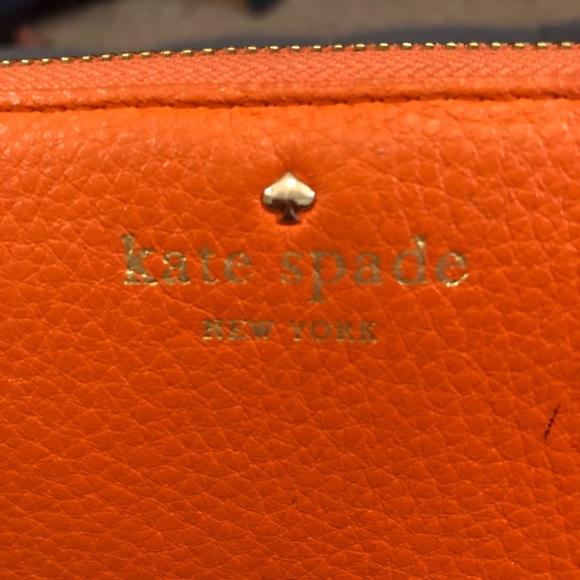 Kate Spade Orange Wallet - Picture 2 of 8